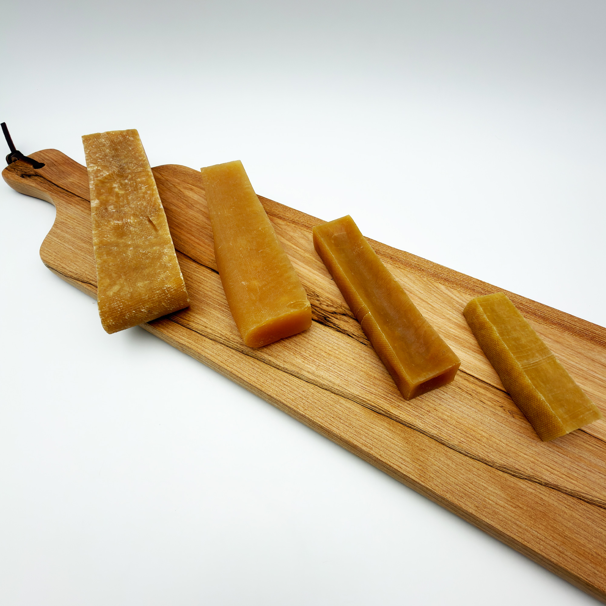 Kaukäse in verschiedenen Größen